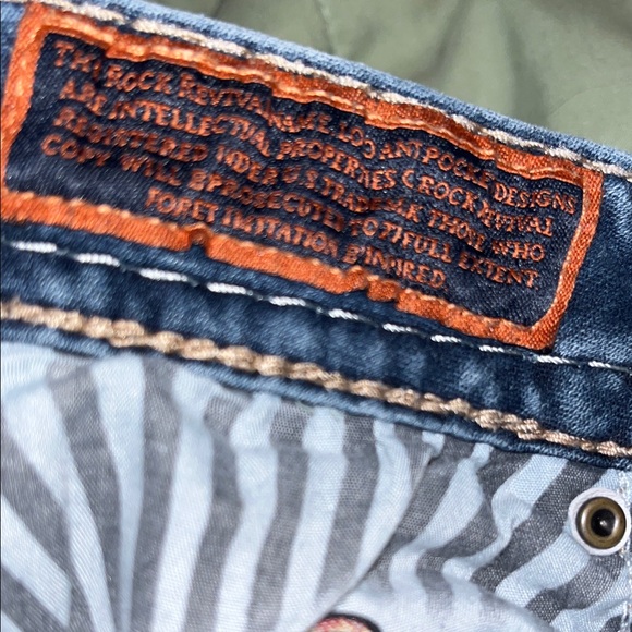 Rock Revival Dark Blue Capri Jeans - Picture 14 of 16